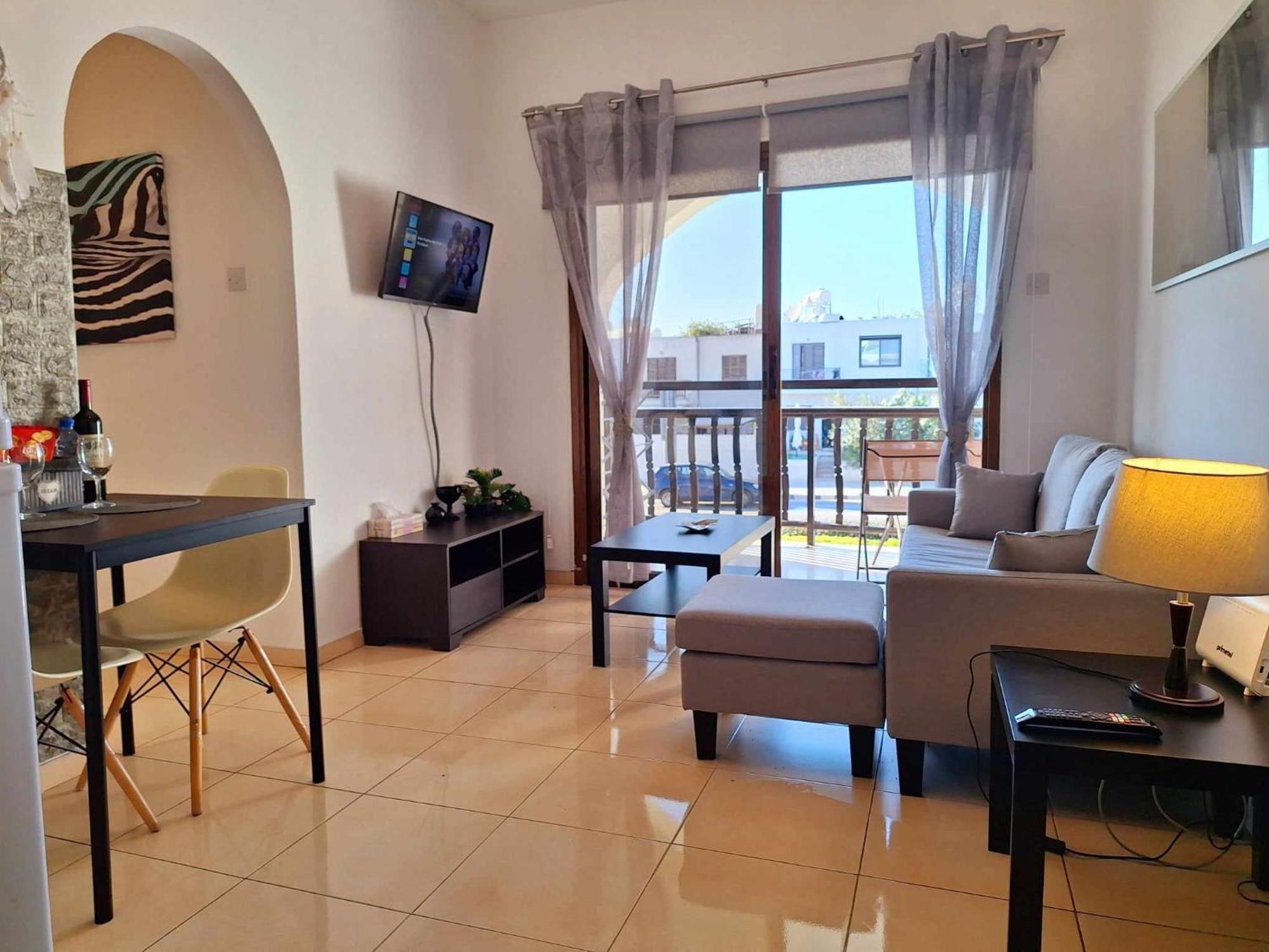 Kato Paphos Apt 400M To The Beach Exterior photo
